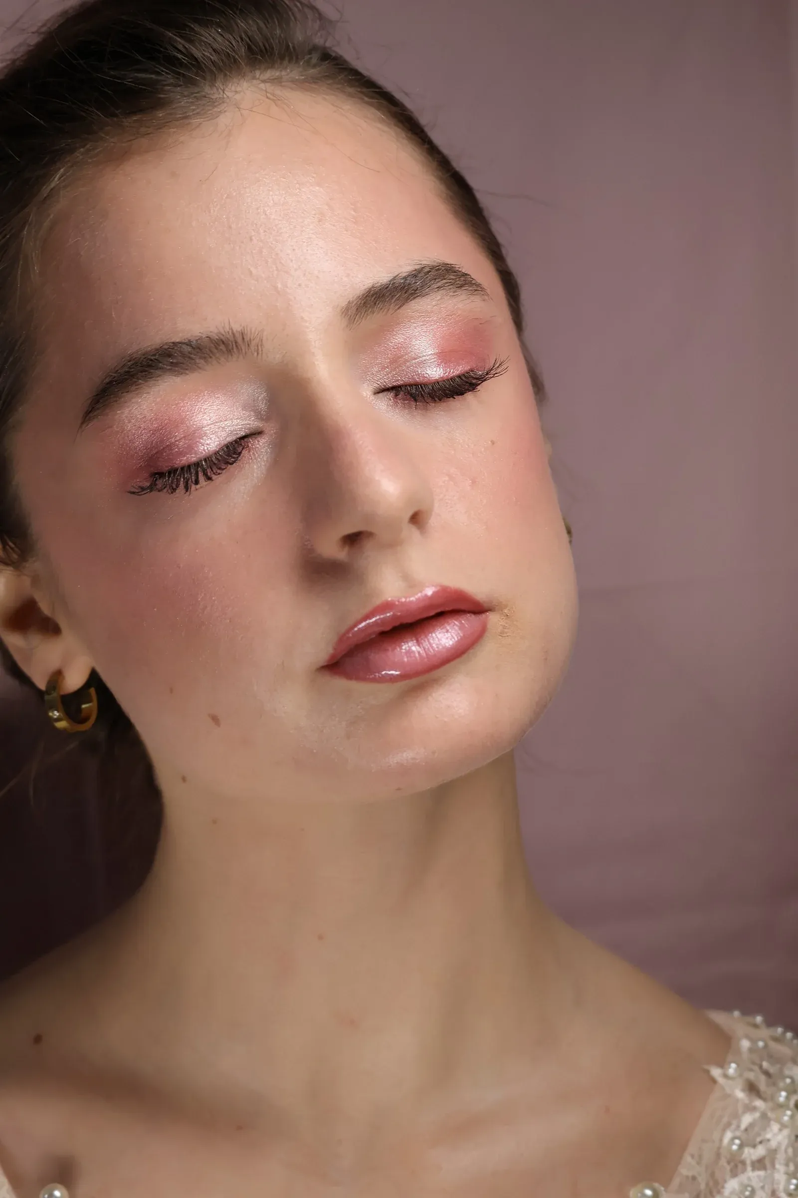 Detail eines sanften Augen-Make-ups